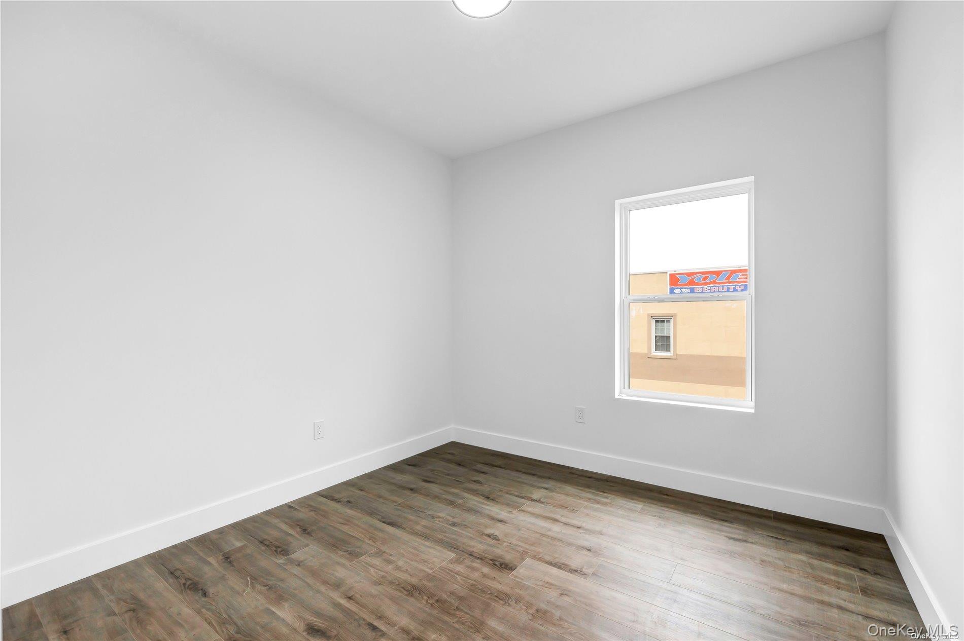 #19 photo, 533 Greenwich Street, ناسو Hempstead , NY 11550