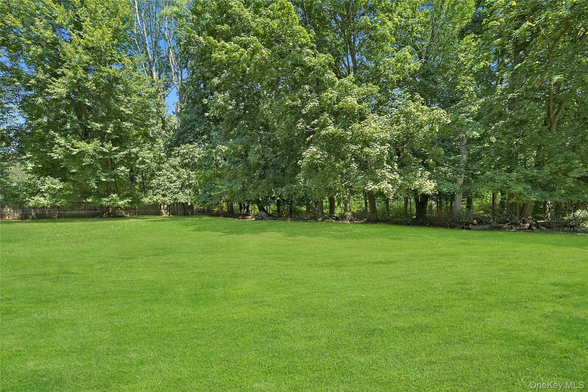 #4 photo, 148 Devoe Road, Chappaqua , NY 10514