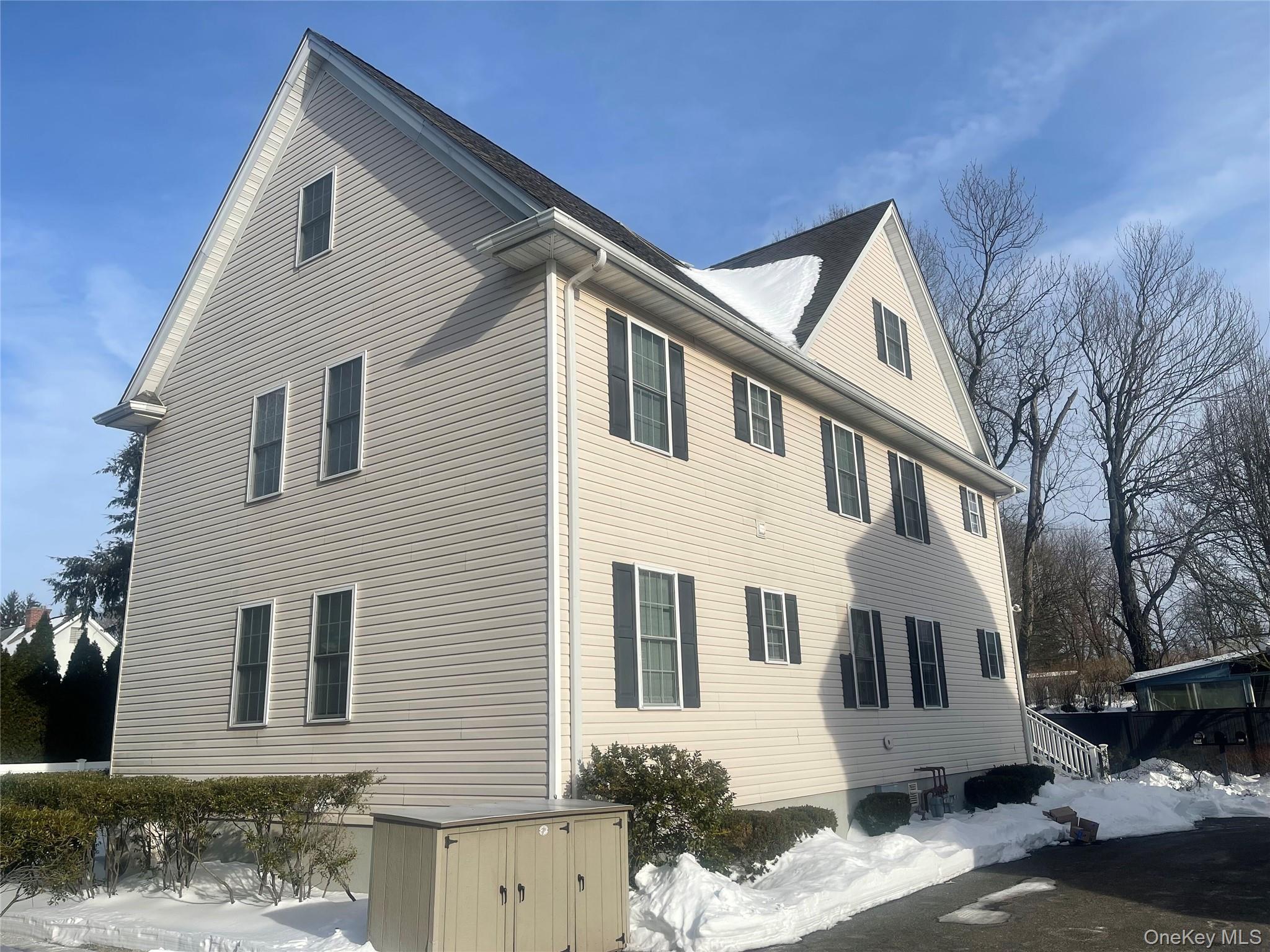 #2 photo, 30 High Street, Rye , NY 10580