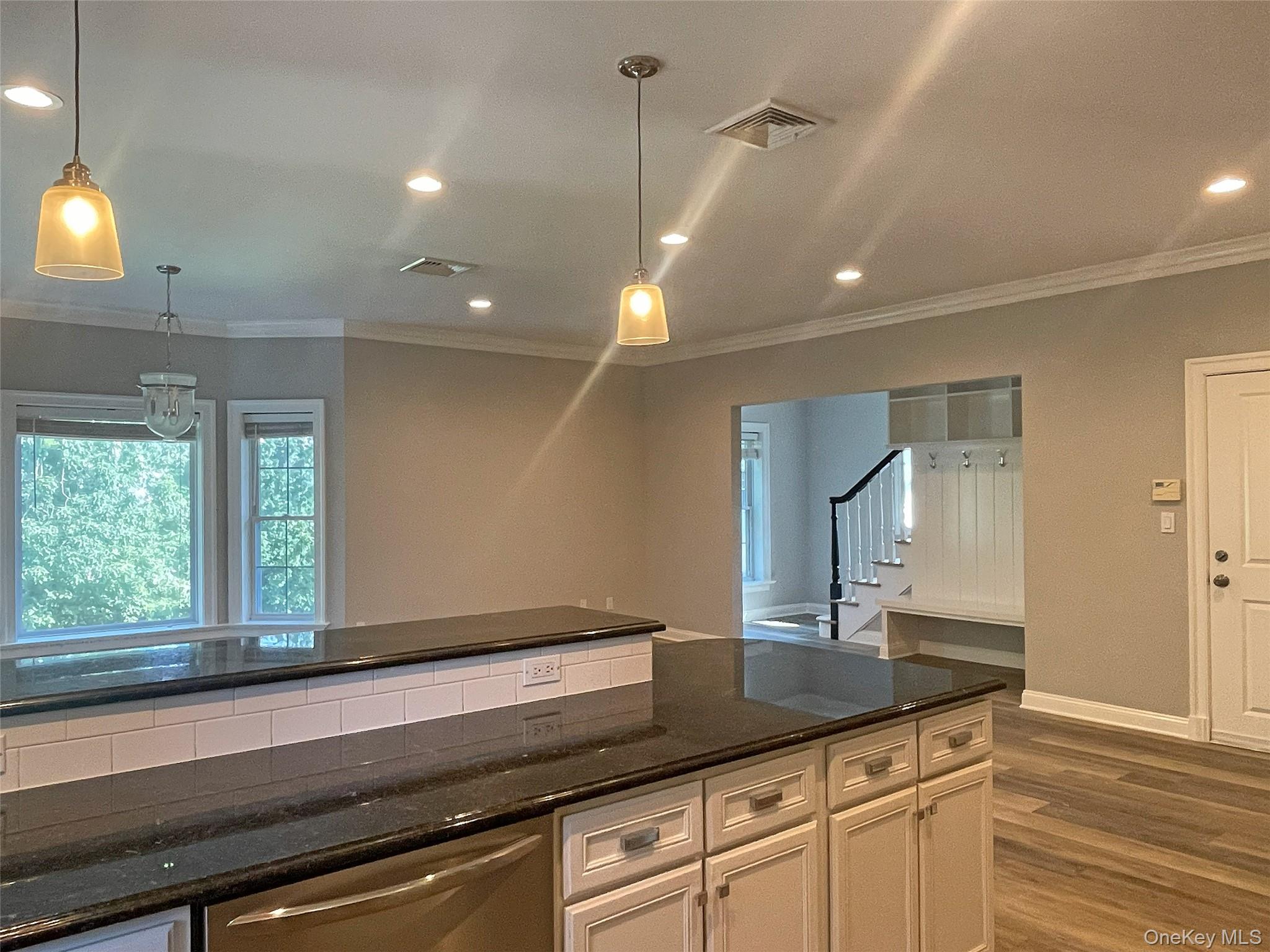 #6 photo, 30 High Street, Rye , NY 10580