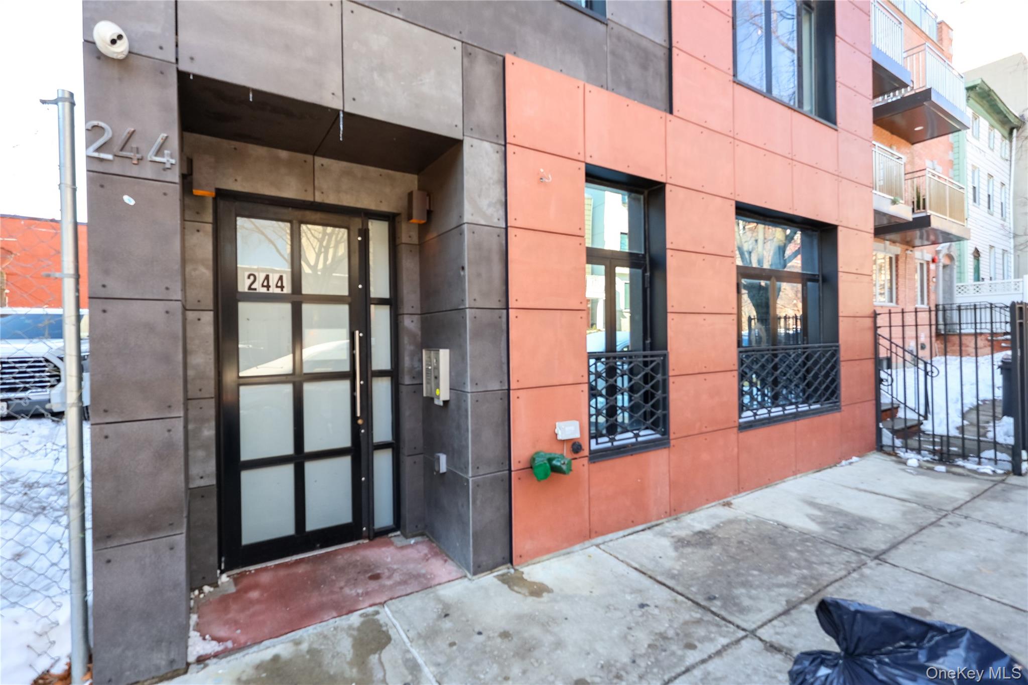 #16 photo, 244 Franklin Avenue, Brooklyn , NY 11205