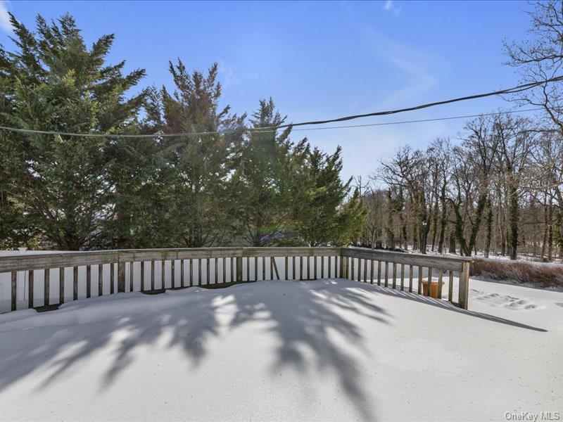 #19 photo, 1360 Wilson Road, ناسو East Meadow , NY 11554