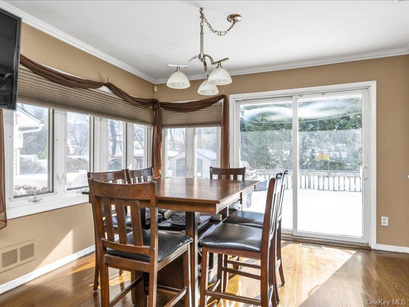 #5 photo, 1360 Wilson Road, ناسو East Meadow , NY 11554