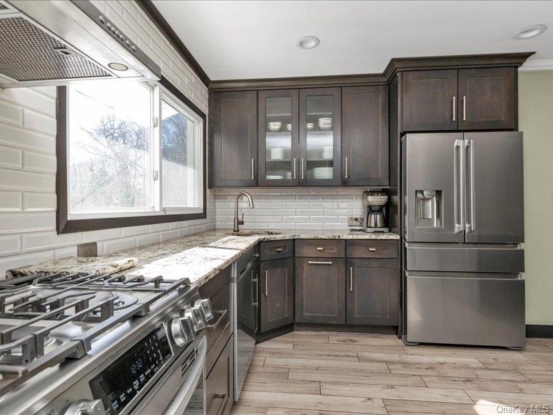 #6 photo, 1360 Wilson Road, ناسو East Meadow , NY 11554