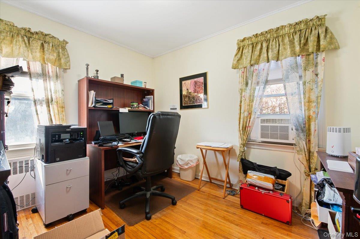 #14 photo, 132 E Cherry Street, Floral Park , NY 11001