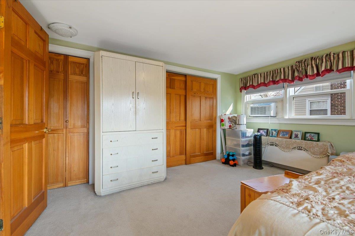 #18 photo, 132 E Cherry Street, Floral Park , NY 11001