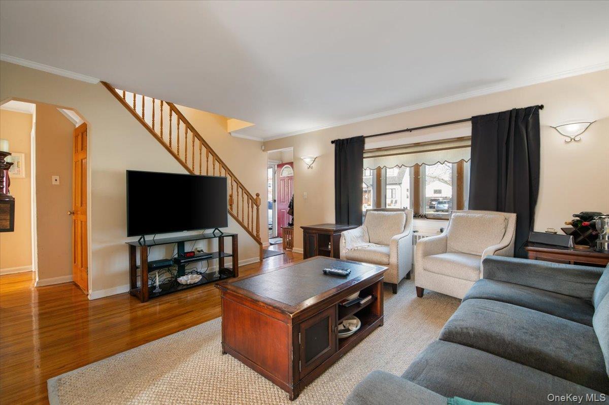 #7 photo, 132 E Cherry Street, Floral Park , NY 11001