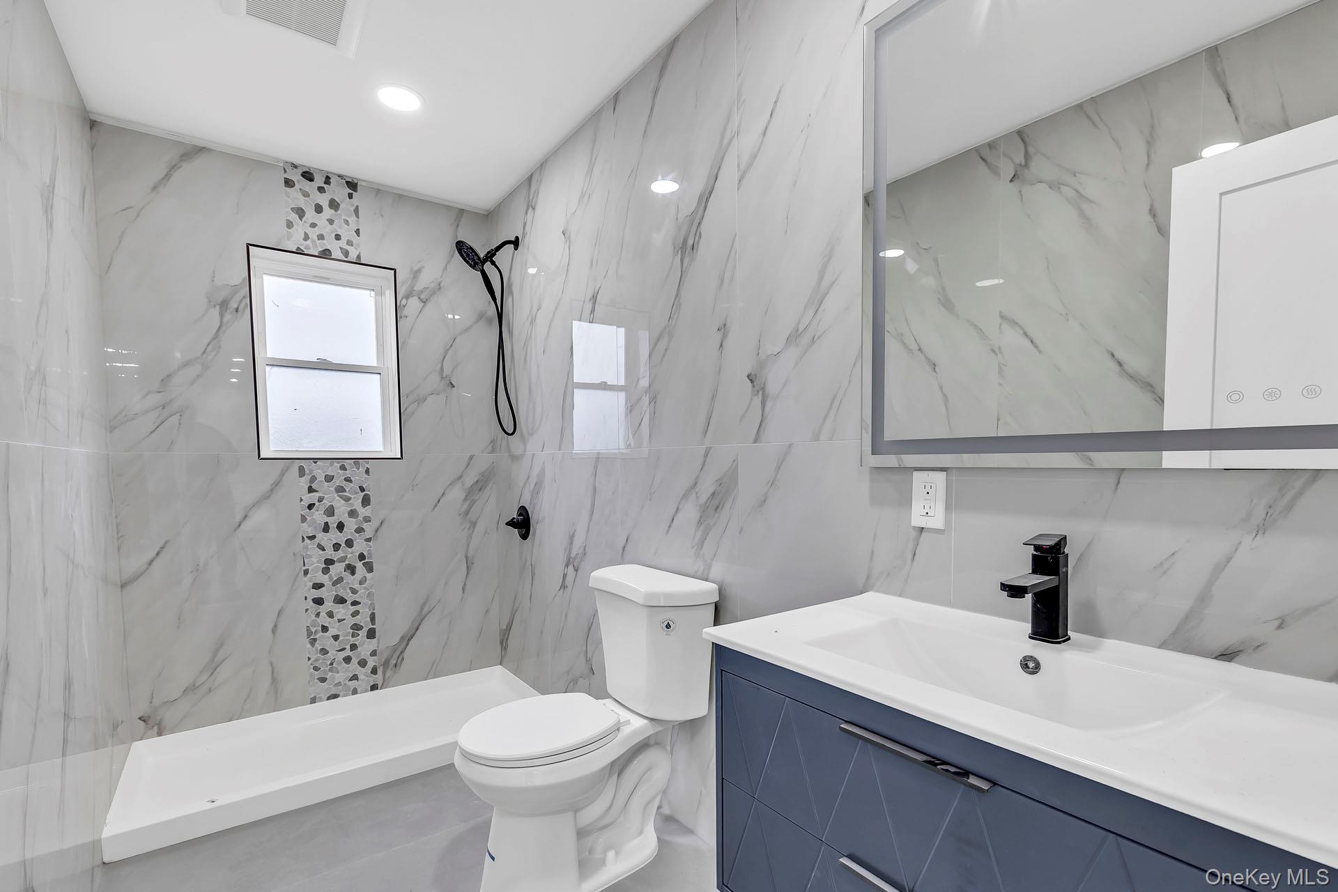 #15 photo, 74 Broadway, ناسو Freeport , NY 11520