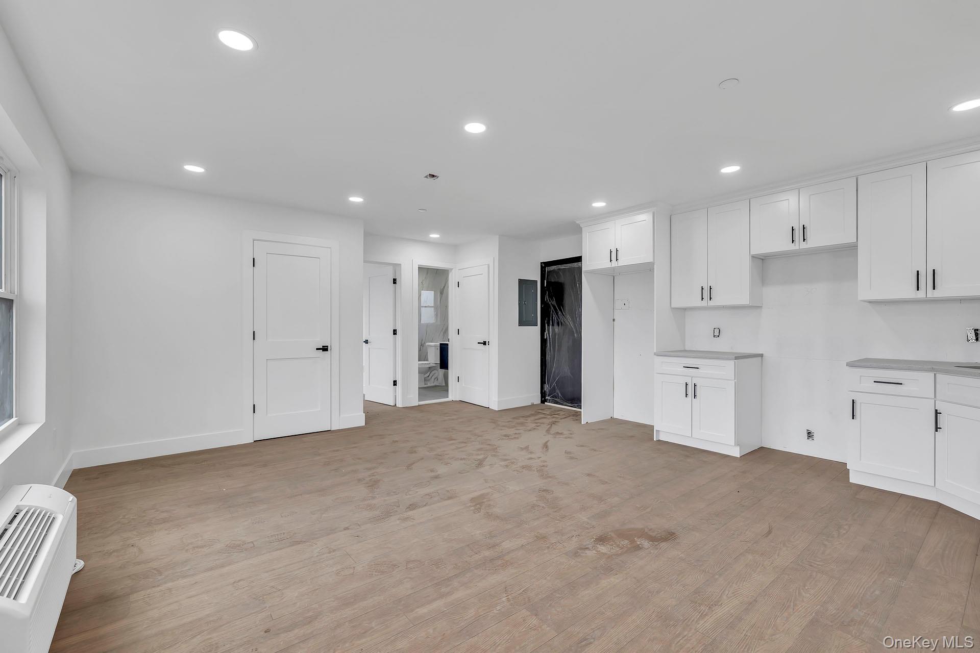 #6 photo, 74 Broadway, ناسو Freeport , NY 11520