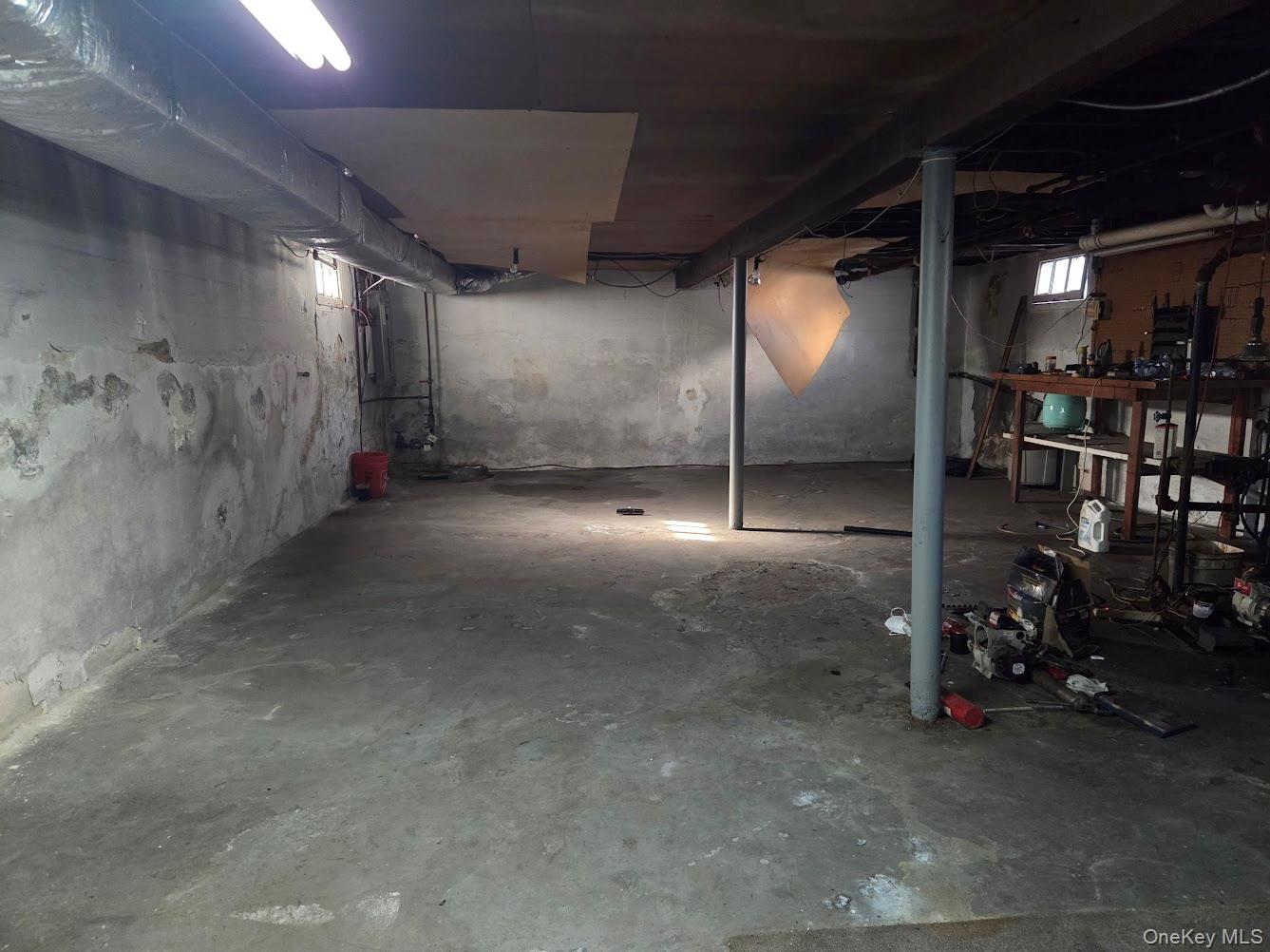 #15 photo, 5 Milton Street, ناسو Hicksville , NY 11801