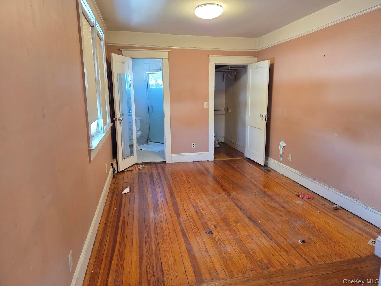 #9 photo, 5 Milton Street, ناسو Hicksville , NY 11801