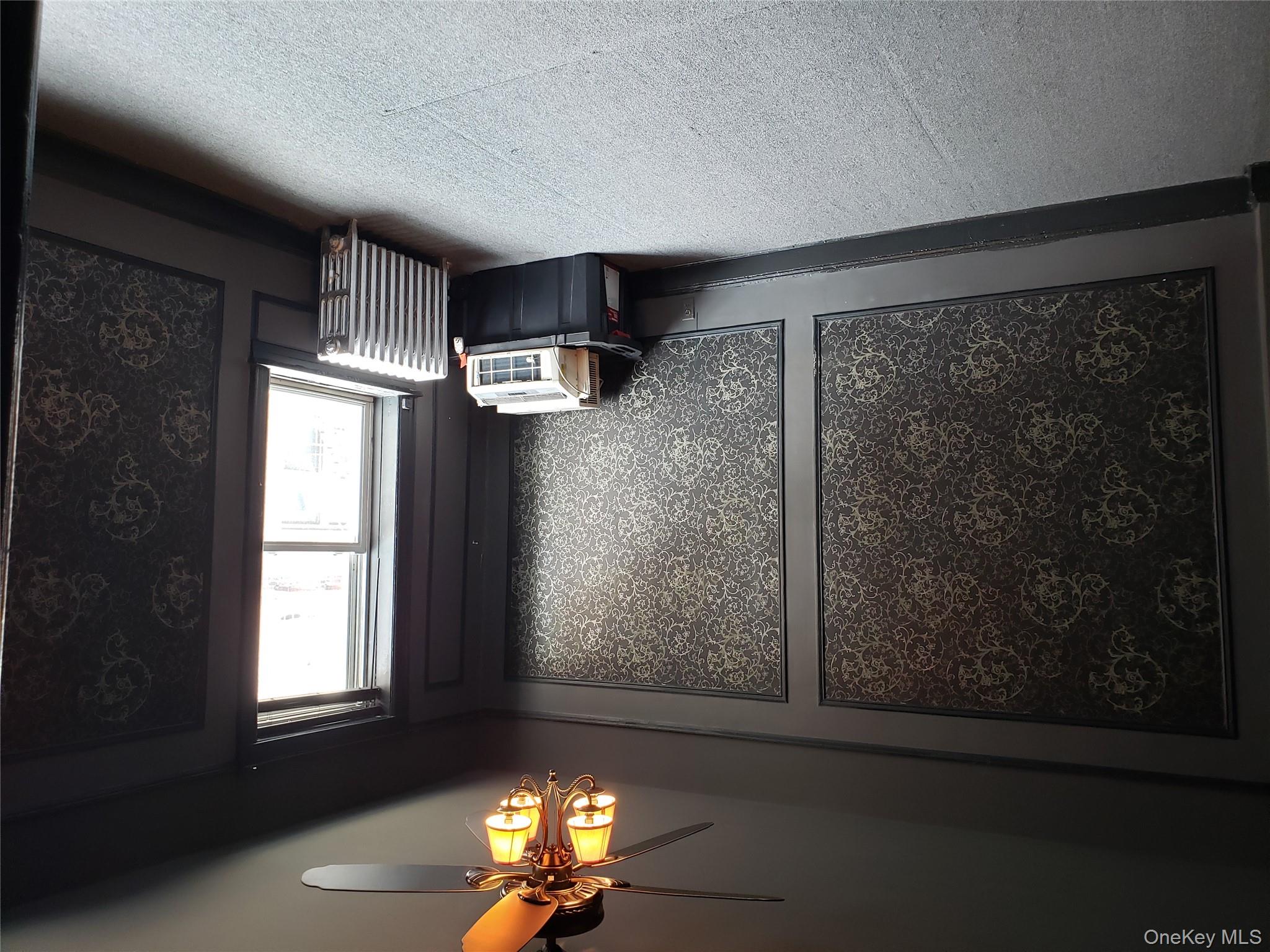 #9 photo, 45-14 43rd Street, 皇后區 Sunnyside , NY 11104