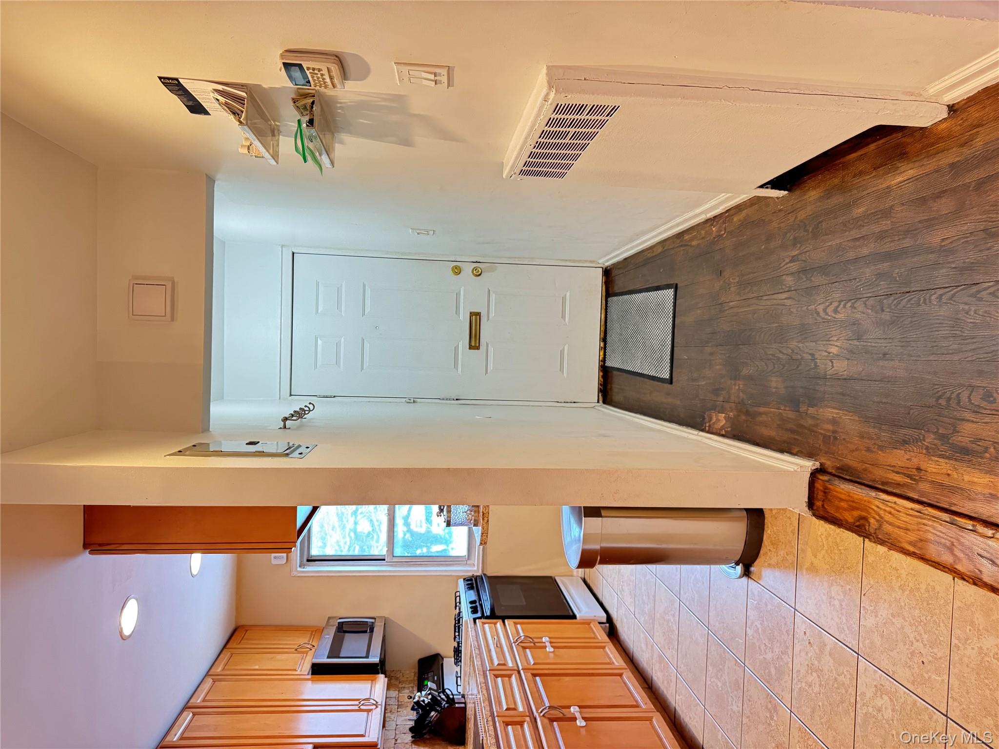 #13 photo, 68-45 138th Street, Flushing , NY 11367