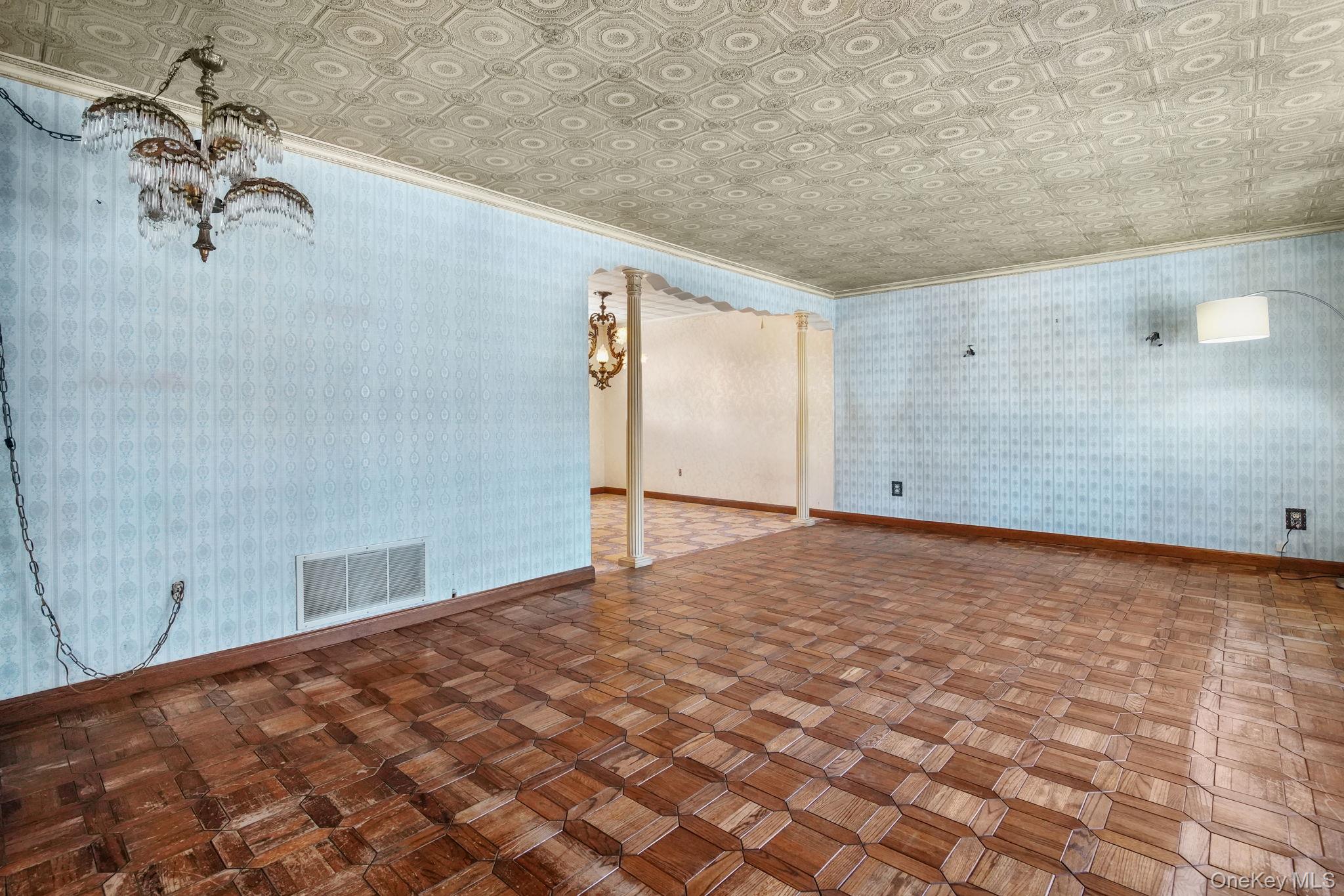 #5 photo, 192 Helena Avenue, Yonkers , NY 10710