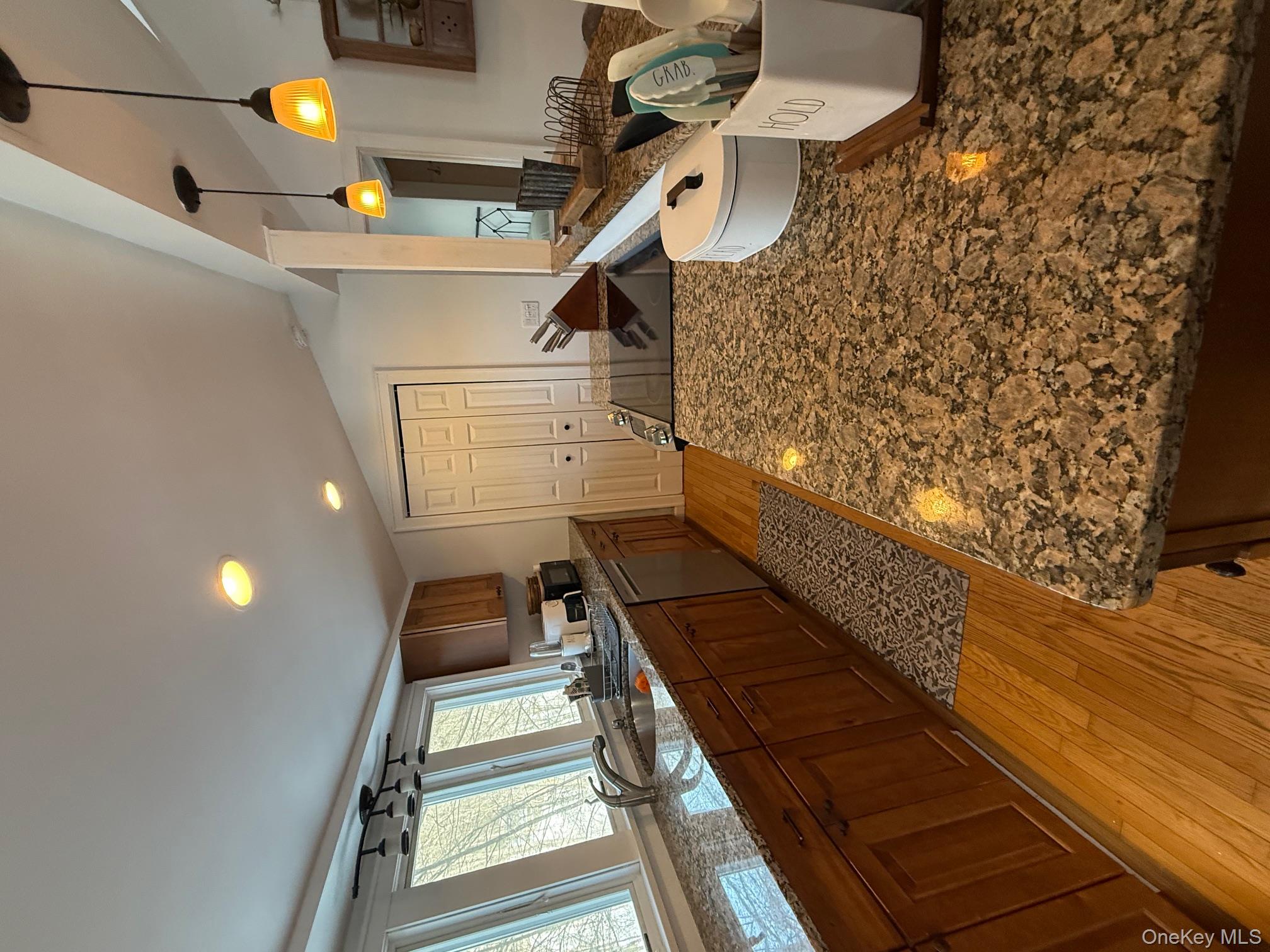 #18 photo, 37 Saw Mill Road, Putnam Valley , NY 10579