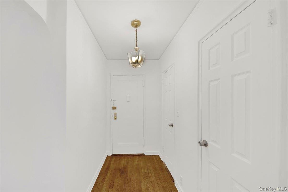 #6 photo, 811 Bronx River Road, Bronxville , NY 10708