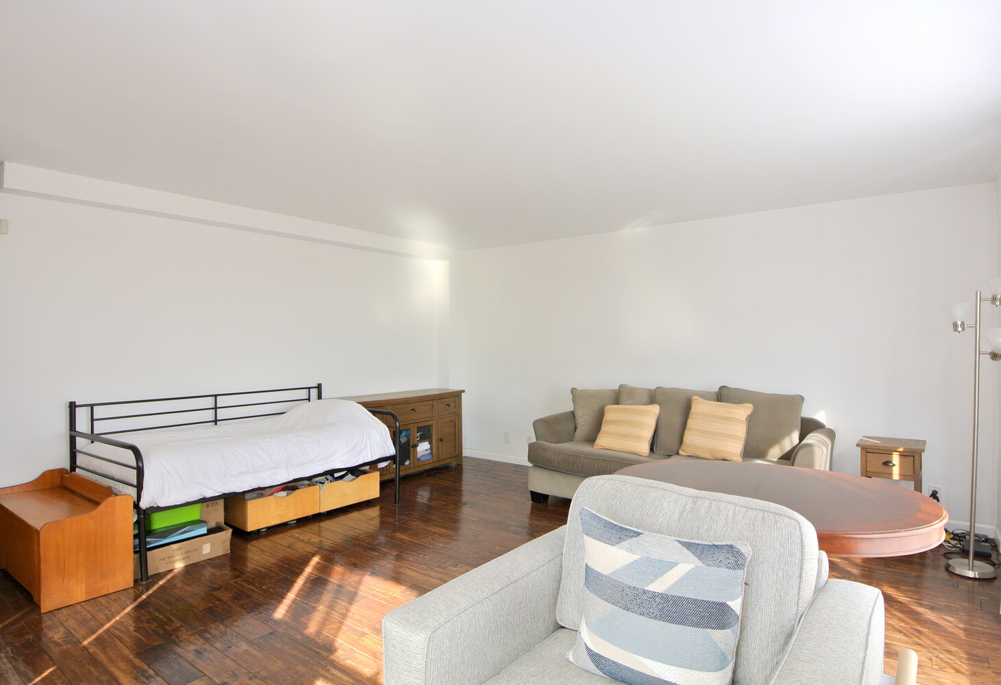 #5 photo, 501 W 123RD Street, مانهاتن Morningside Heights , NY 10027