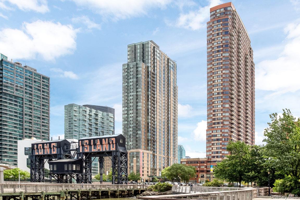 #19 photo, 4-74 48th Avenue, Long Island City , NY 11109