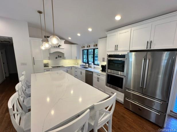 #4 photo, 44 Eisenhower Drive, East Quogue , NY 11942