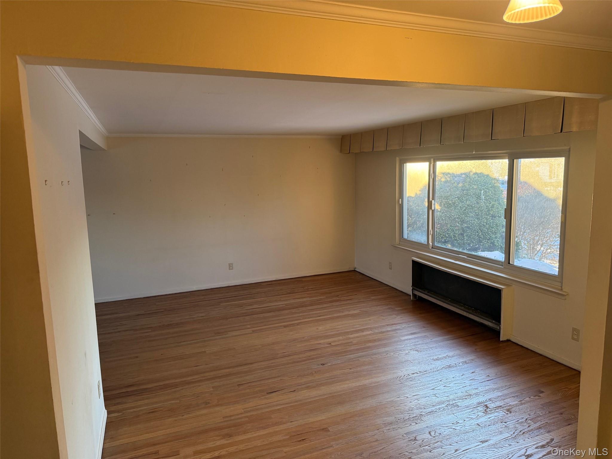 #17 photo, 12 Cranberry Lane, Plainview , NY 11803