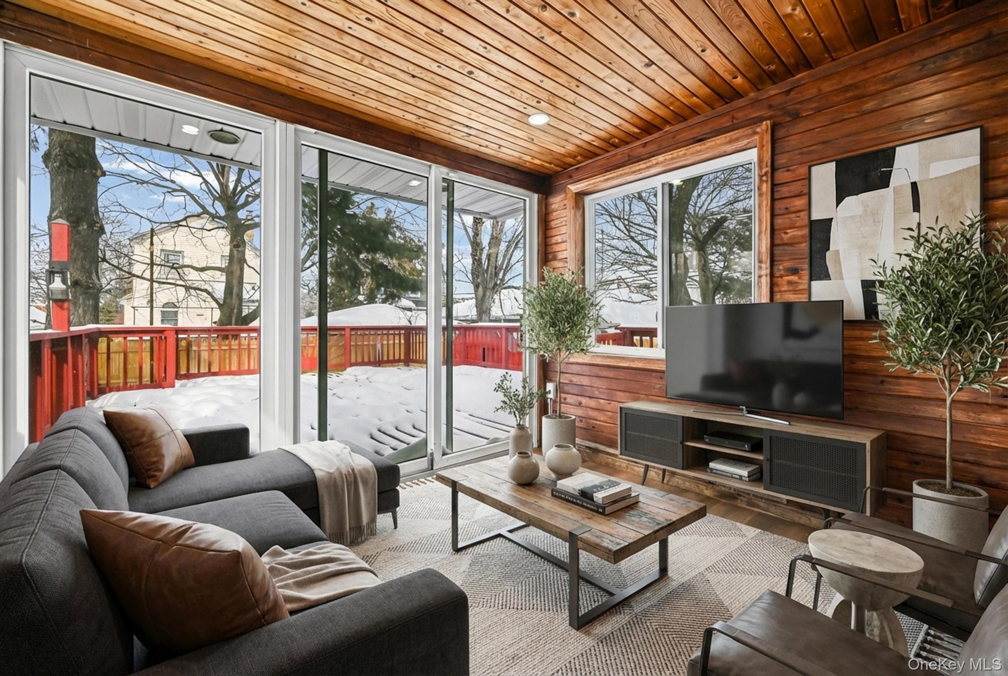 #8 photo, 6 Pershing Avenue, 长岛 Valley Stream , NY 11581