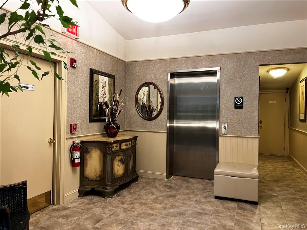 #3 photo, 495 Main Street, Armonk , NY 10504