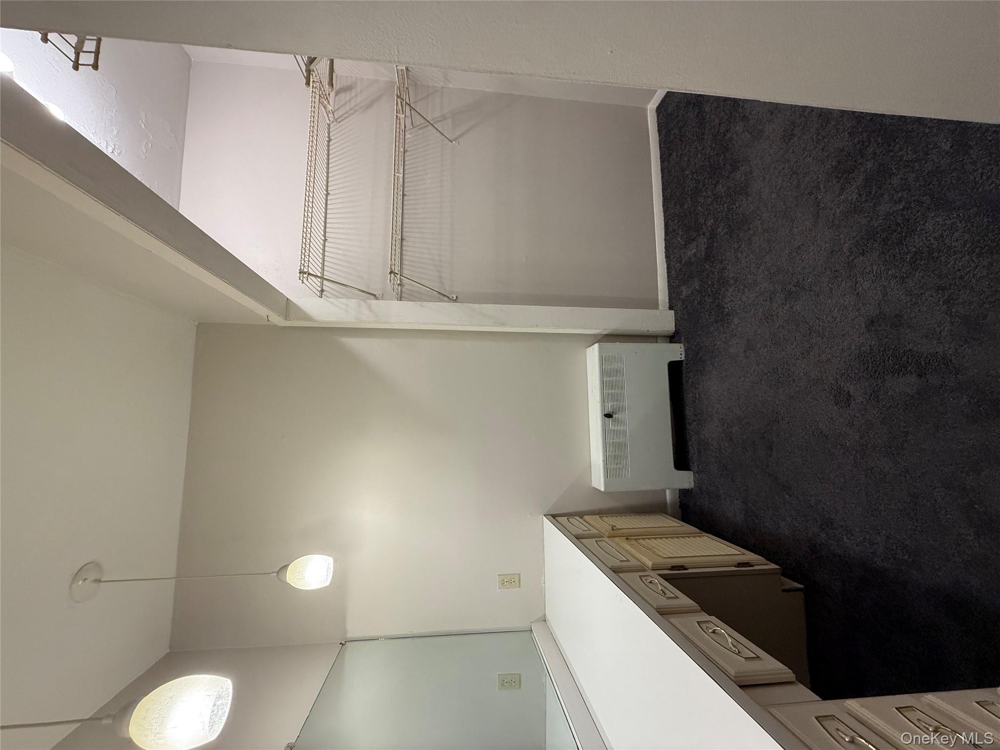 #13 photo, 90 W Main Street, 紐約州 Walden , NY 12586