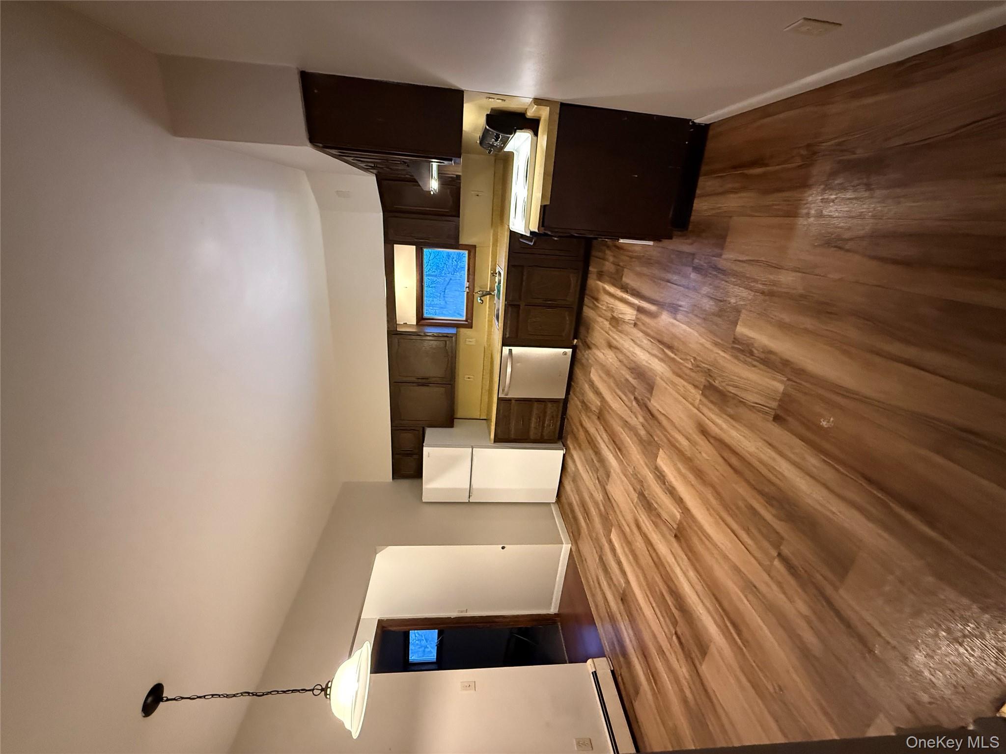 #3 photo, 90 W Main Street, 紐約州 Walden , NY 12586