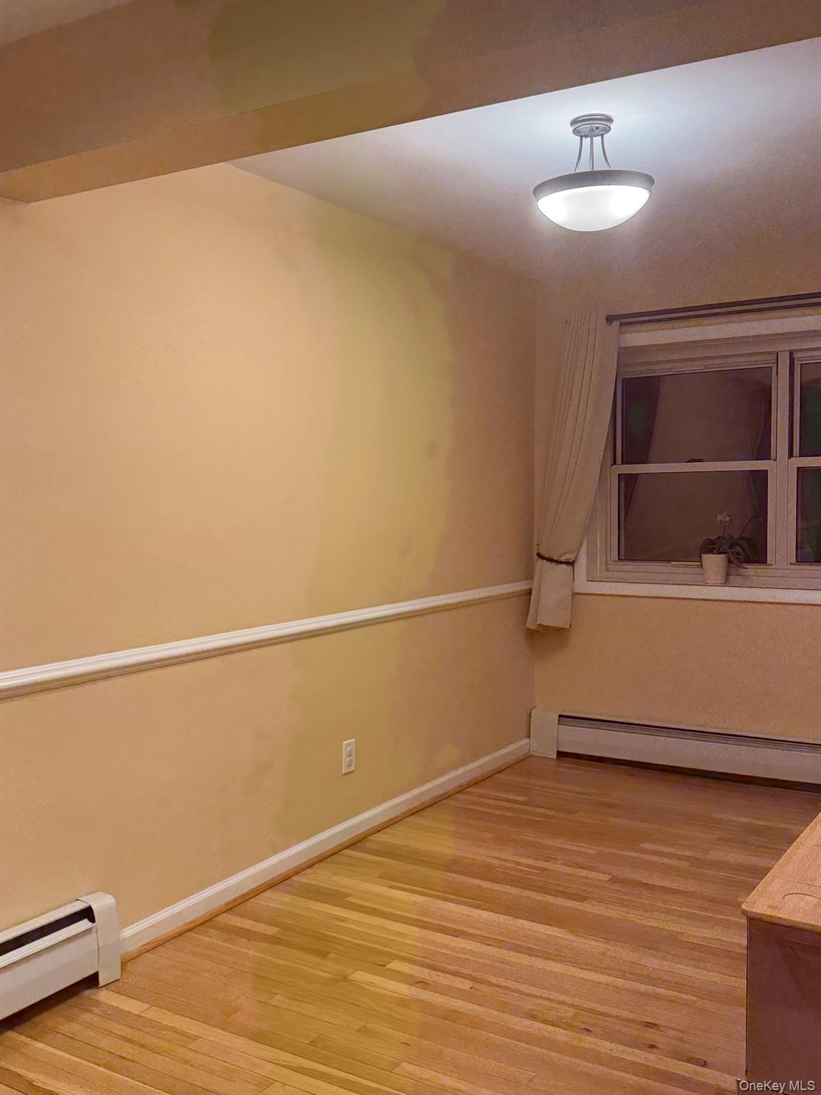 #7 photo, 80 Hartsdale, Hartsdale , NY 10530