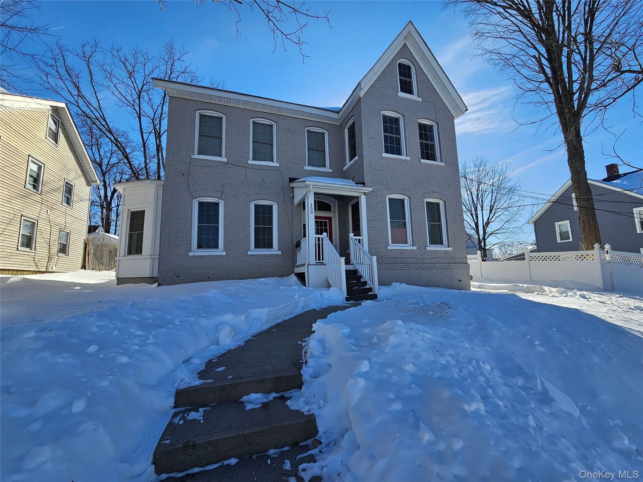 #1 photo, 139 W Main Street, 紐約州 Walden , NY 12586