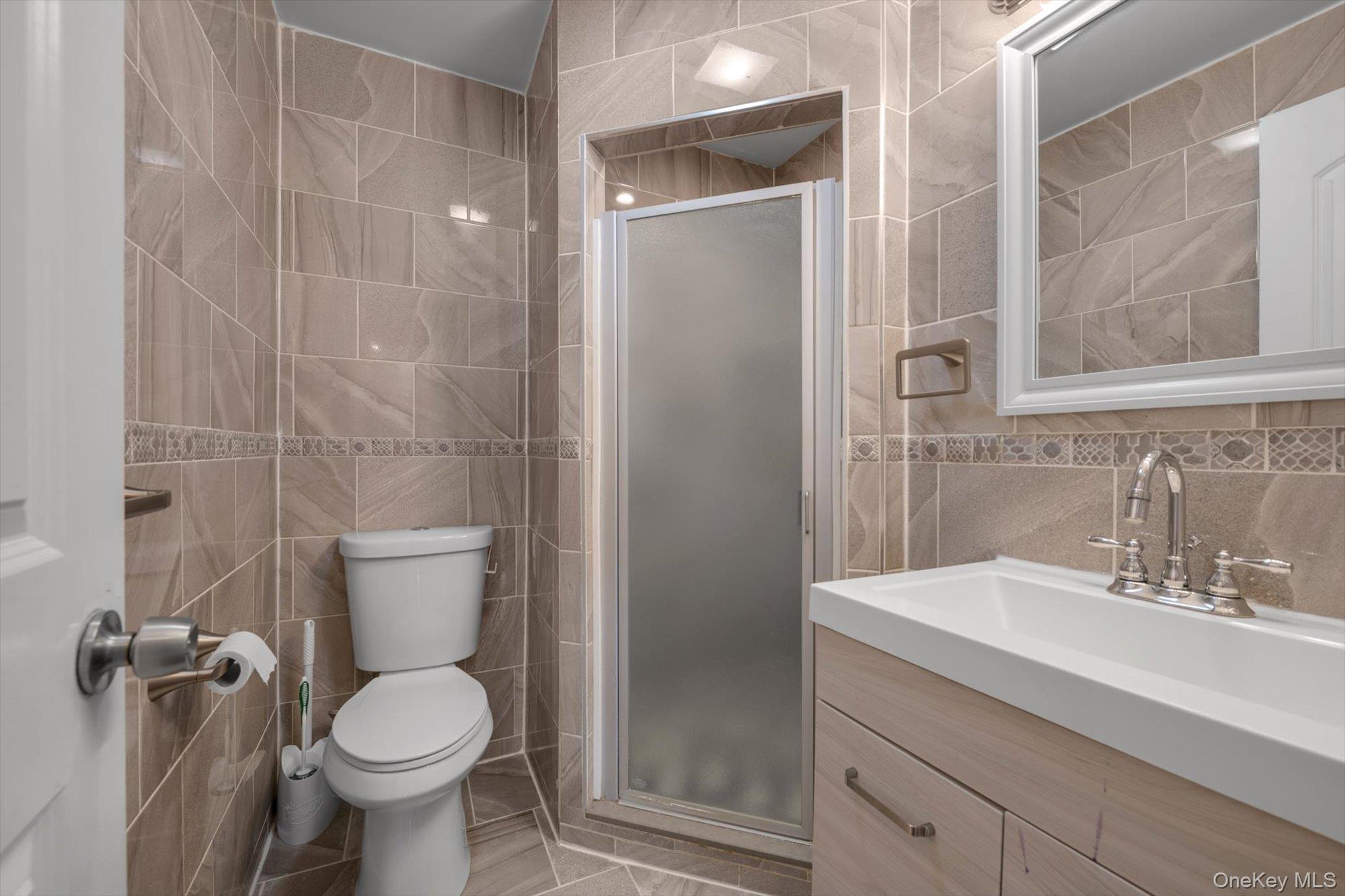 #11 photo, 109-39 194th Street, Saint Albans , NY 11412