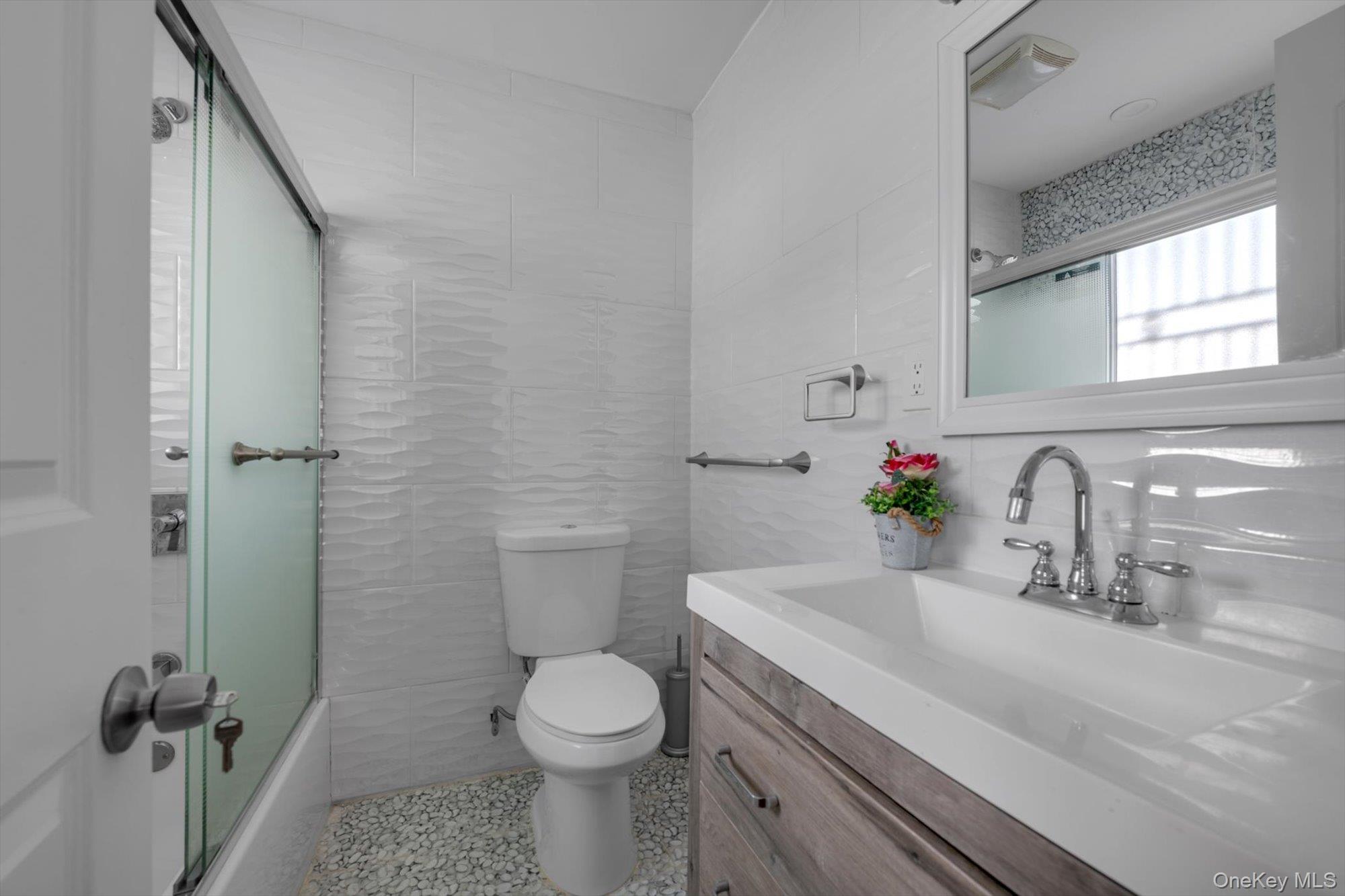 #9 photo, 109-39 194th Street, Saint Albans , NY 11412