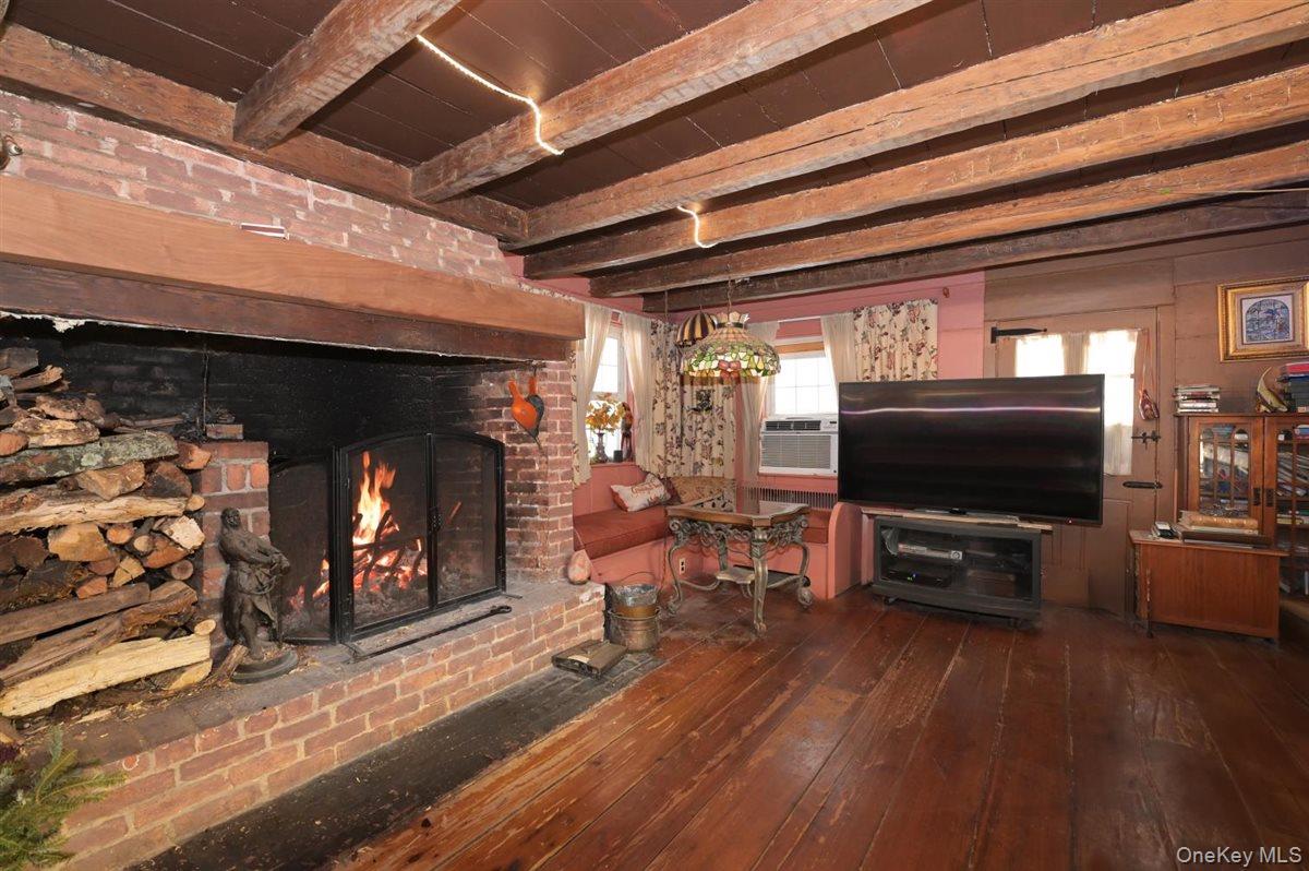 #7 photo, 6 CALLAHANS Road, Fort Salonga , NY 11768