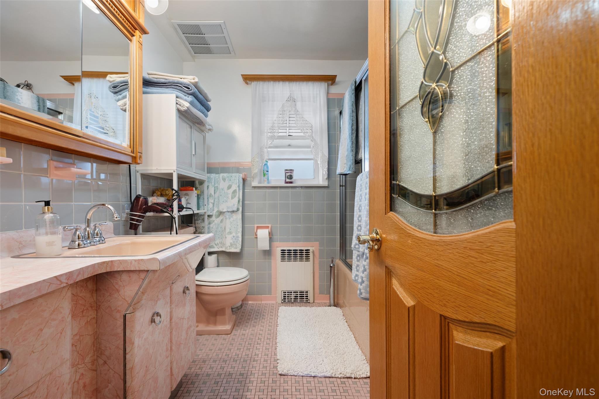 #18 photo, 7714 Cypress Hills Street, Glendale , NY 11385