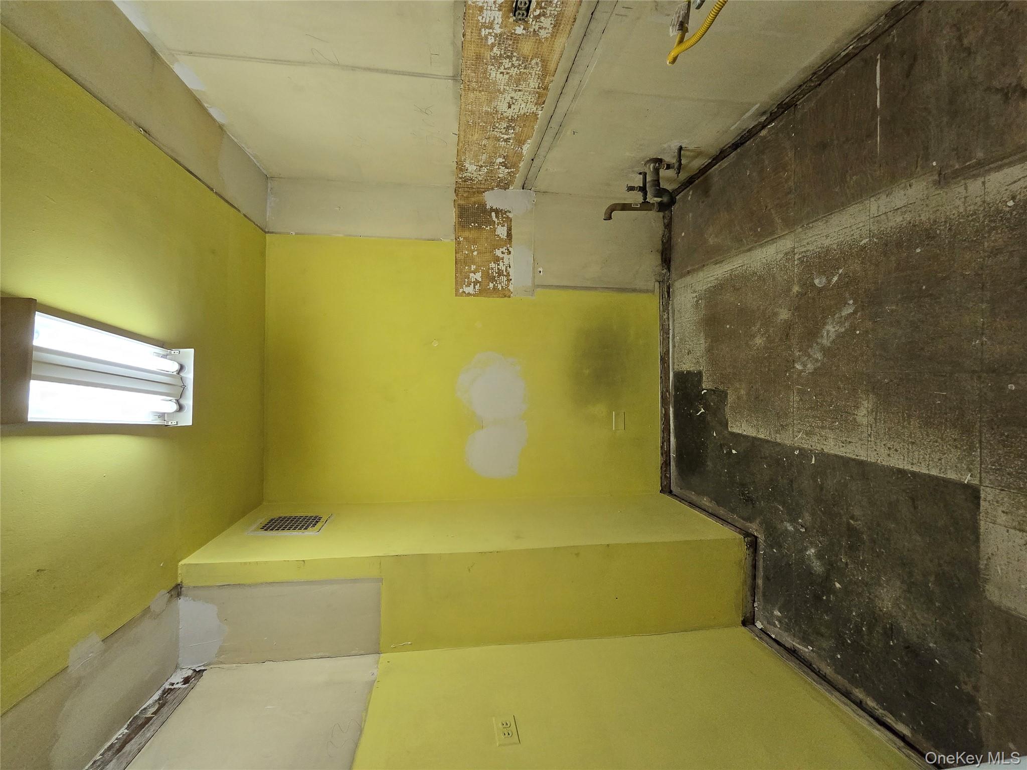 #9 photo, 86-10 151st Avenue, 皇后區 霍華德灘 Howard Beach , NY 11414