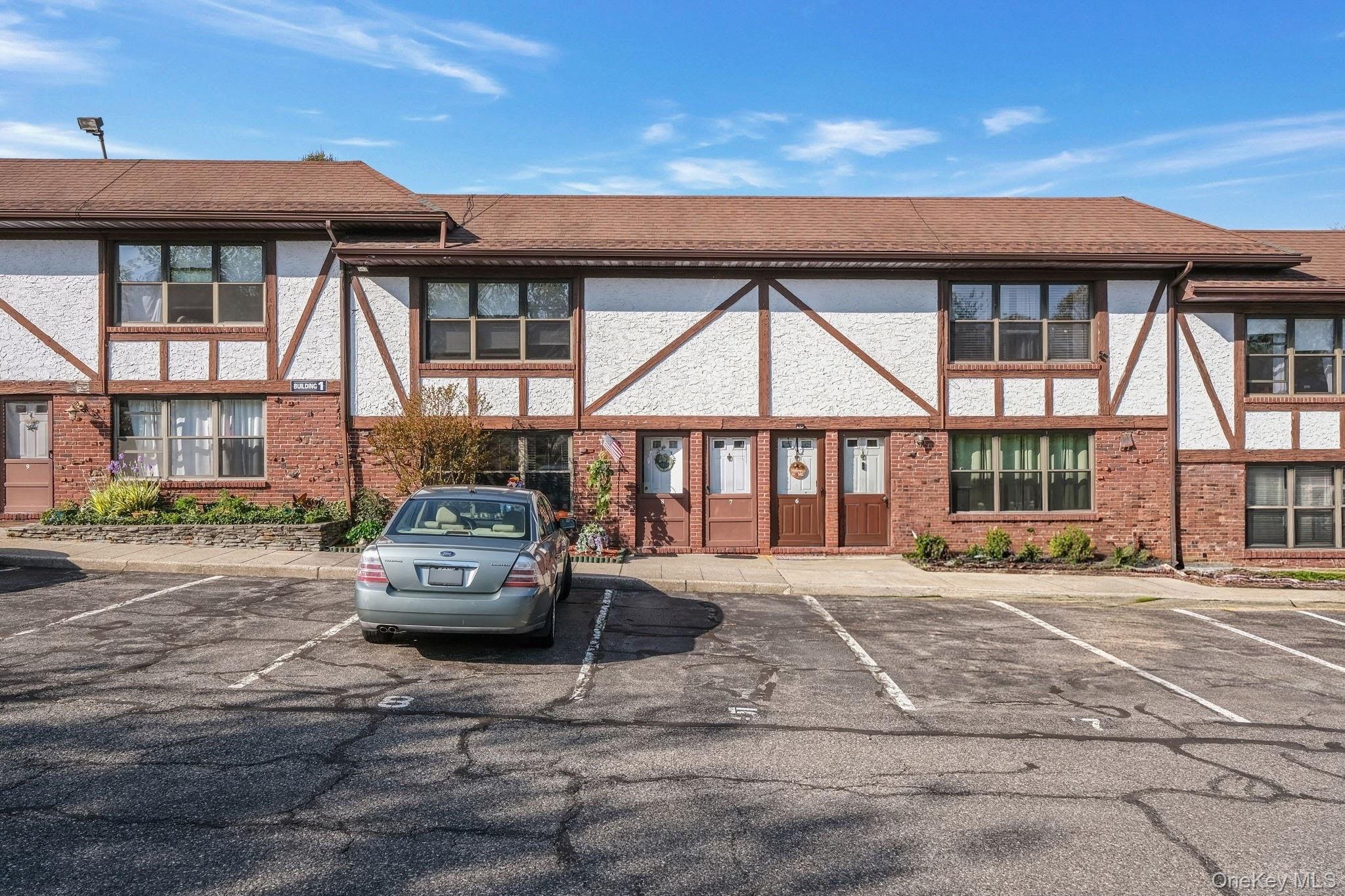 #14 photo, 6 Bailey, Middle Island , NY 11953