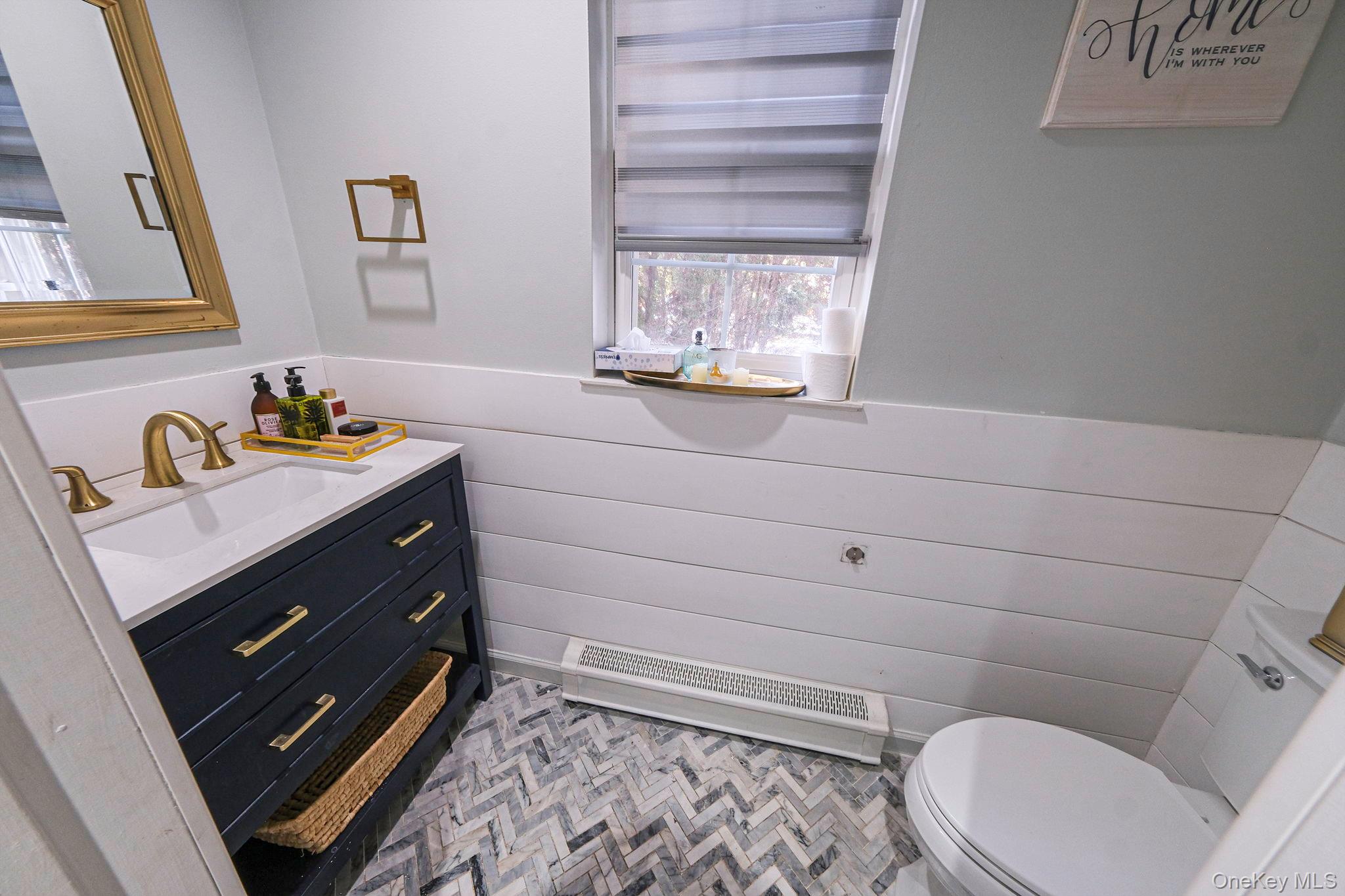 #19 photo, 180 Miller Place Road, Miller Place , NY 11764