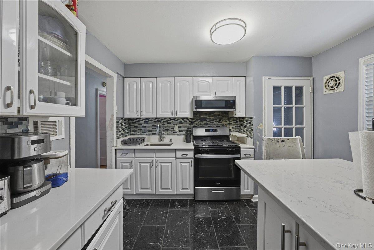 #8 photo, 12866 238th Street, Rosedale , NY 11422