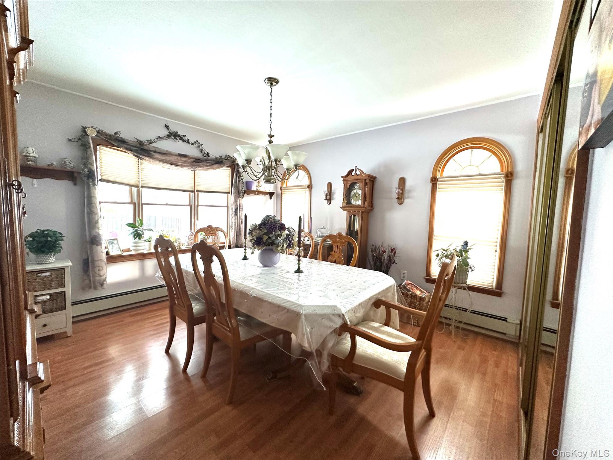 #17 photo, 166 Choir Lane, নাসাউ কাউন্টি Westbury , NY 11590