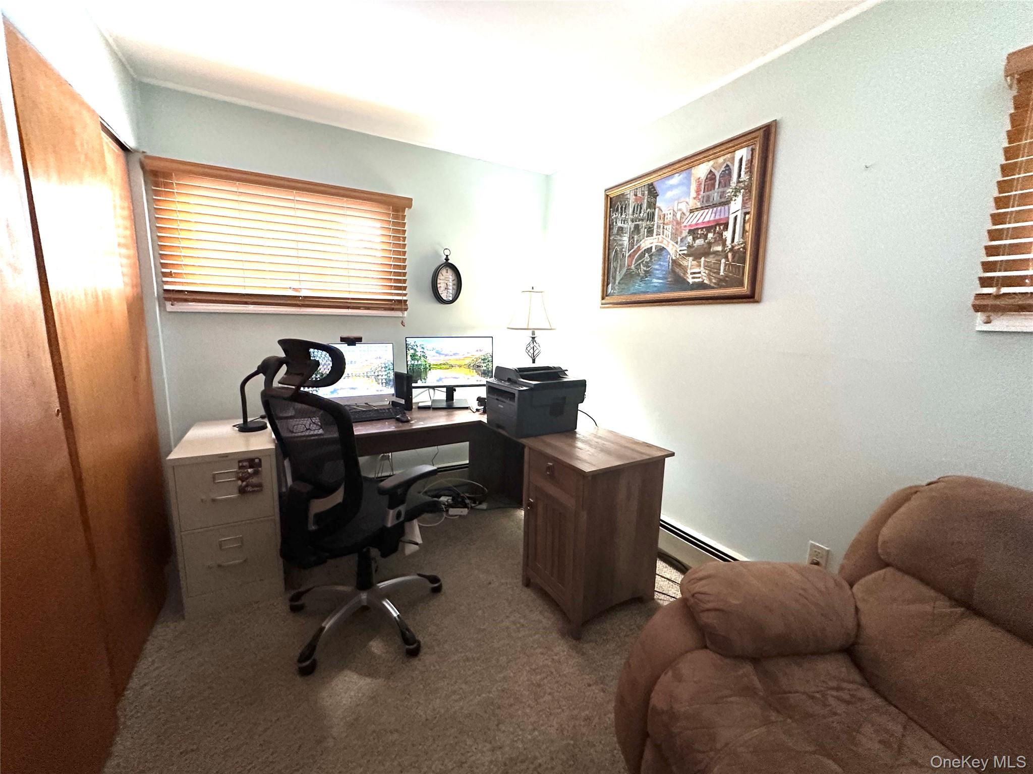 #18 photo, 166 Choir Lane, নাসাউ কাউন্টি Westbury , NY 11590