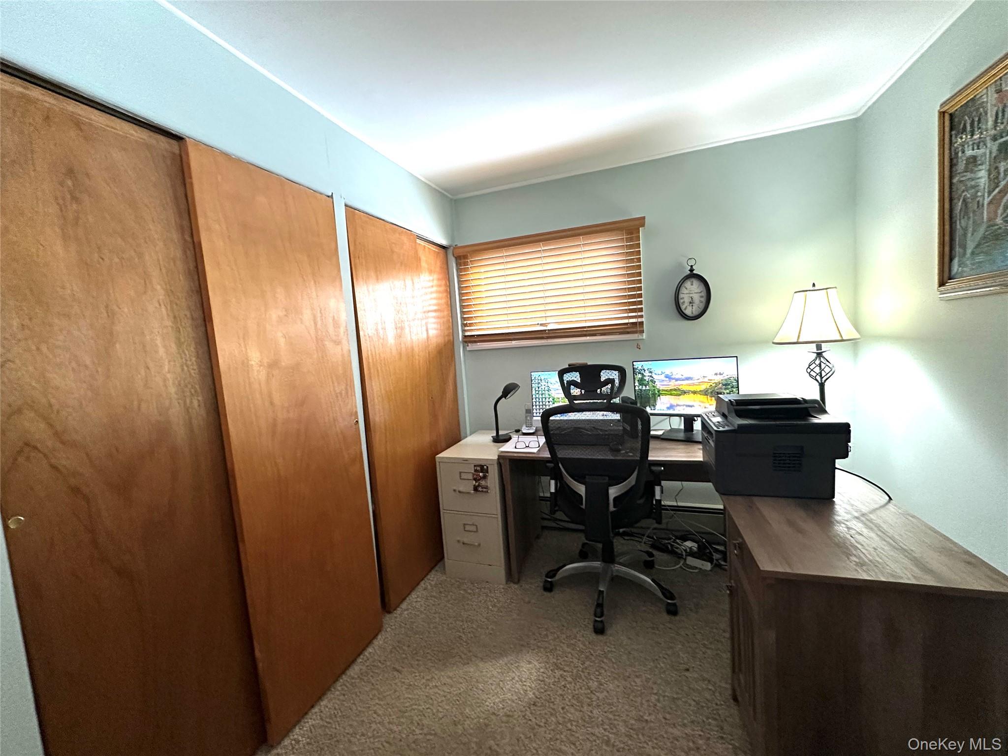 #20 photo, 166 Choir Lane, নাসাউ কাউন্টি Westbury , NY 11590