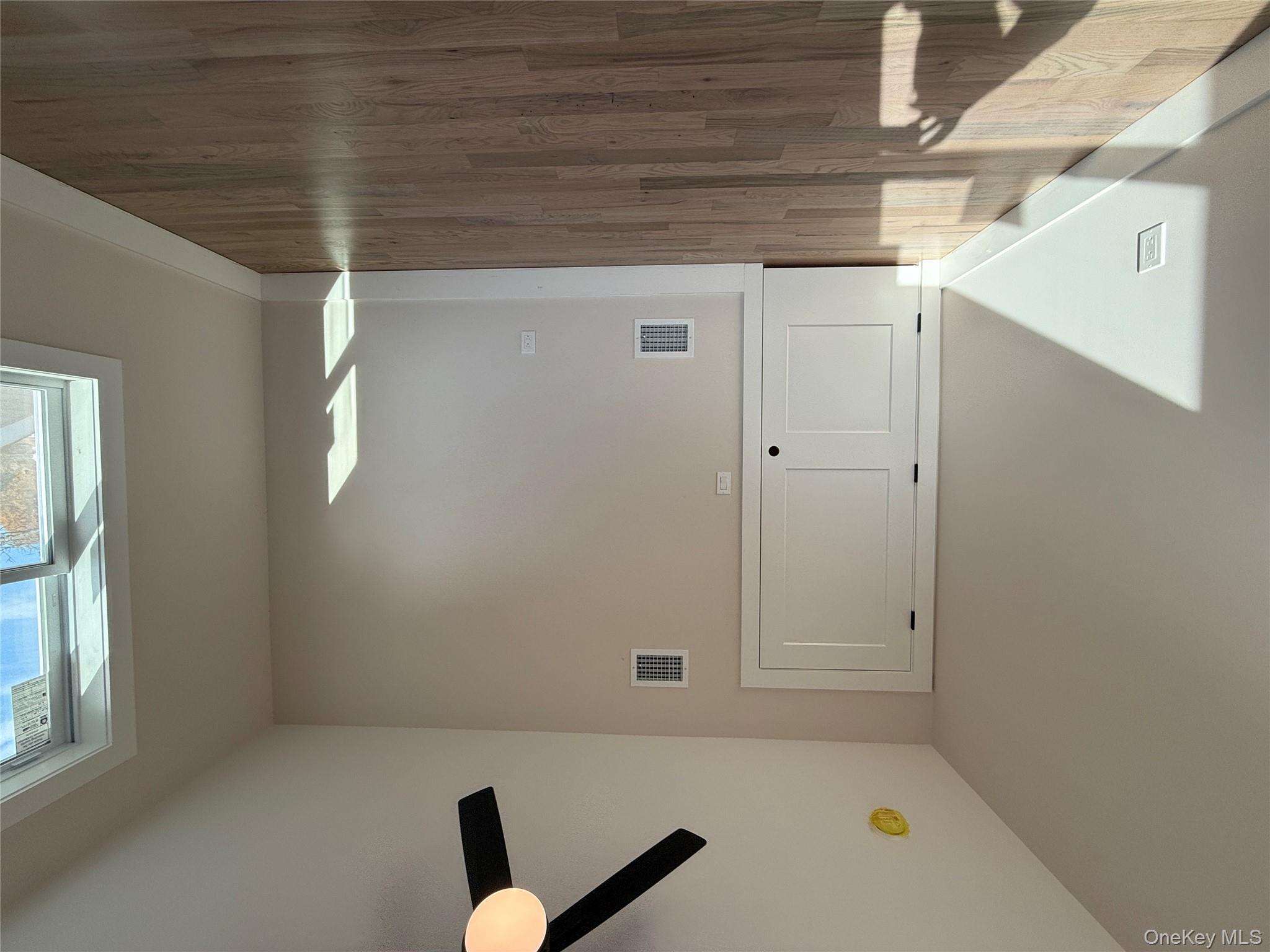 #14 photo, New Construction Rugby Drive, Саффолк ‖ Shirley , NY 11967