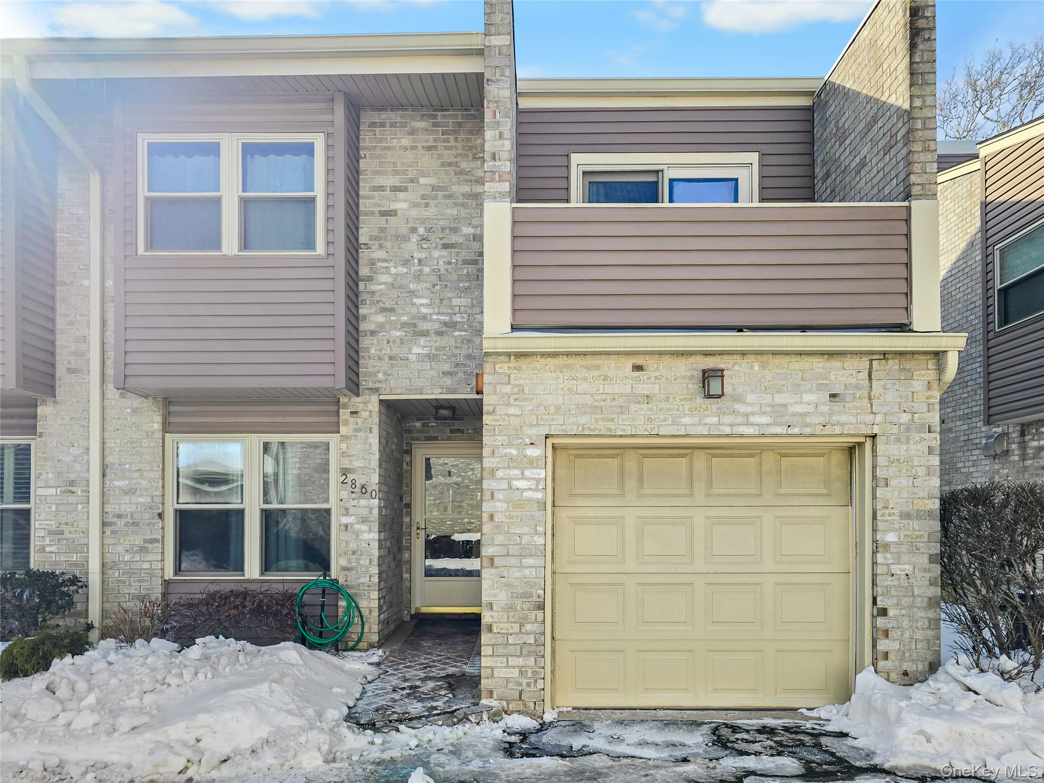 #1 photo, 2860 Nicole Court, Нассау ‖ Oceanside , NY 11572