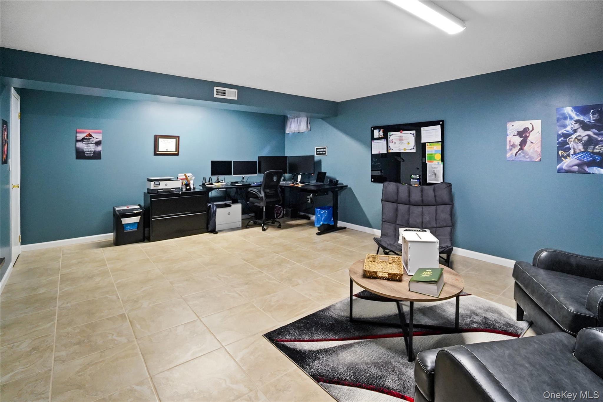 #19 photo, 2860 Nicole Court, Нассау ‖ Oceanside , NY 11572