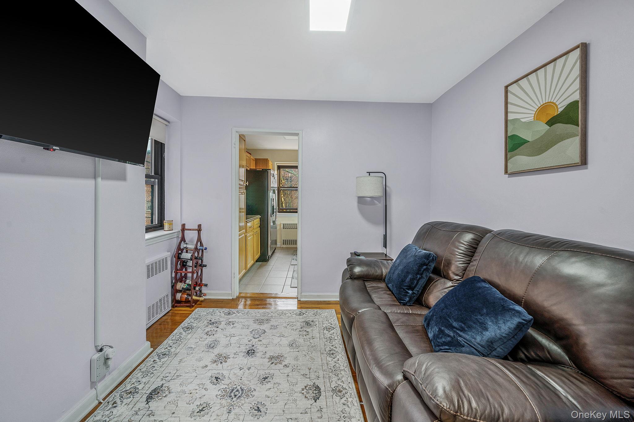 #9 photo, 83-75 118th Street, Kew Gardens , NY 11415