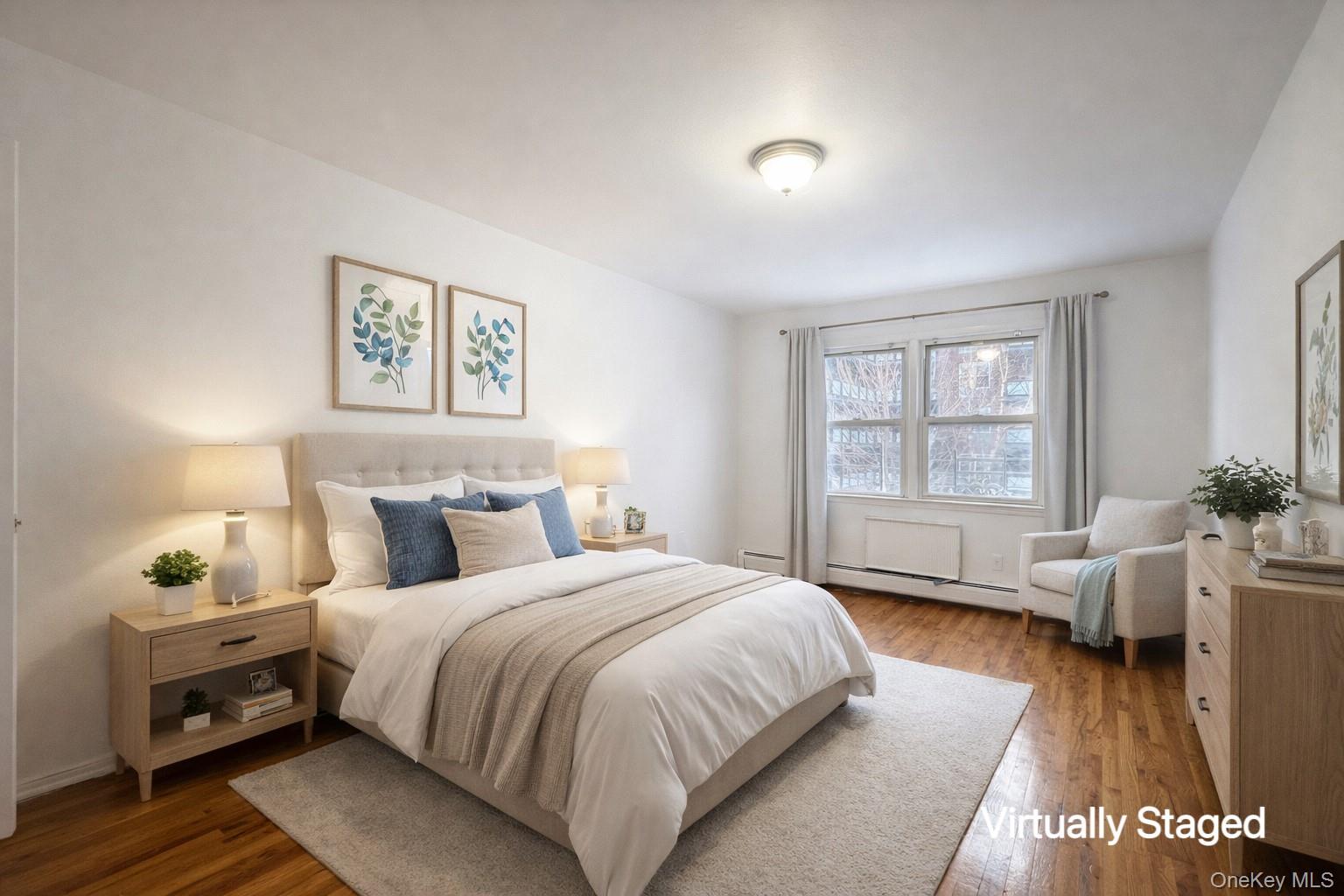 #10 photo, 16-56 Bell, Bayside , NY 11360