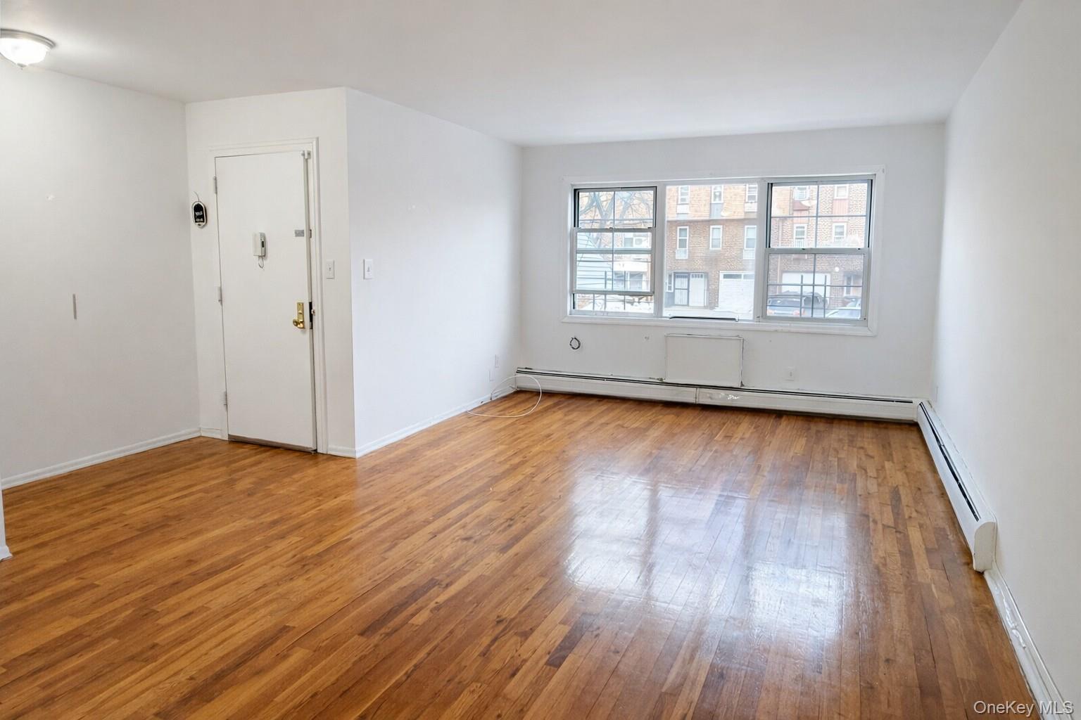 #3 photo, 16-56 Bell, Bayside , NY 11360