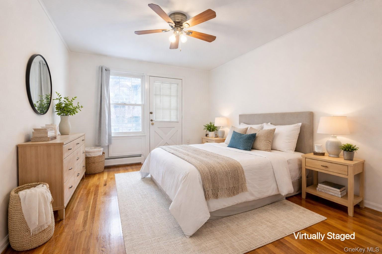 #8 photo, 16-56 Bell, Bayside , NY 11360