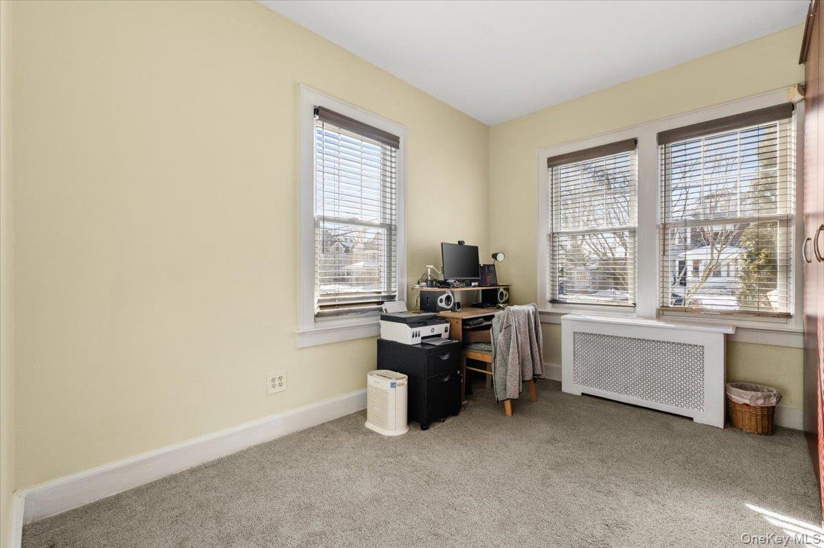 #10 photo, 169 Sterling, Amityville , NY 11701