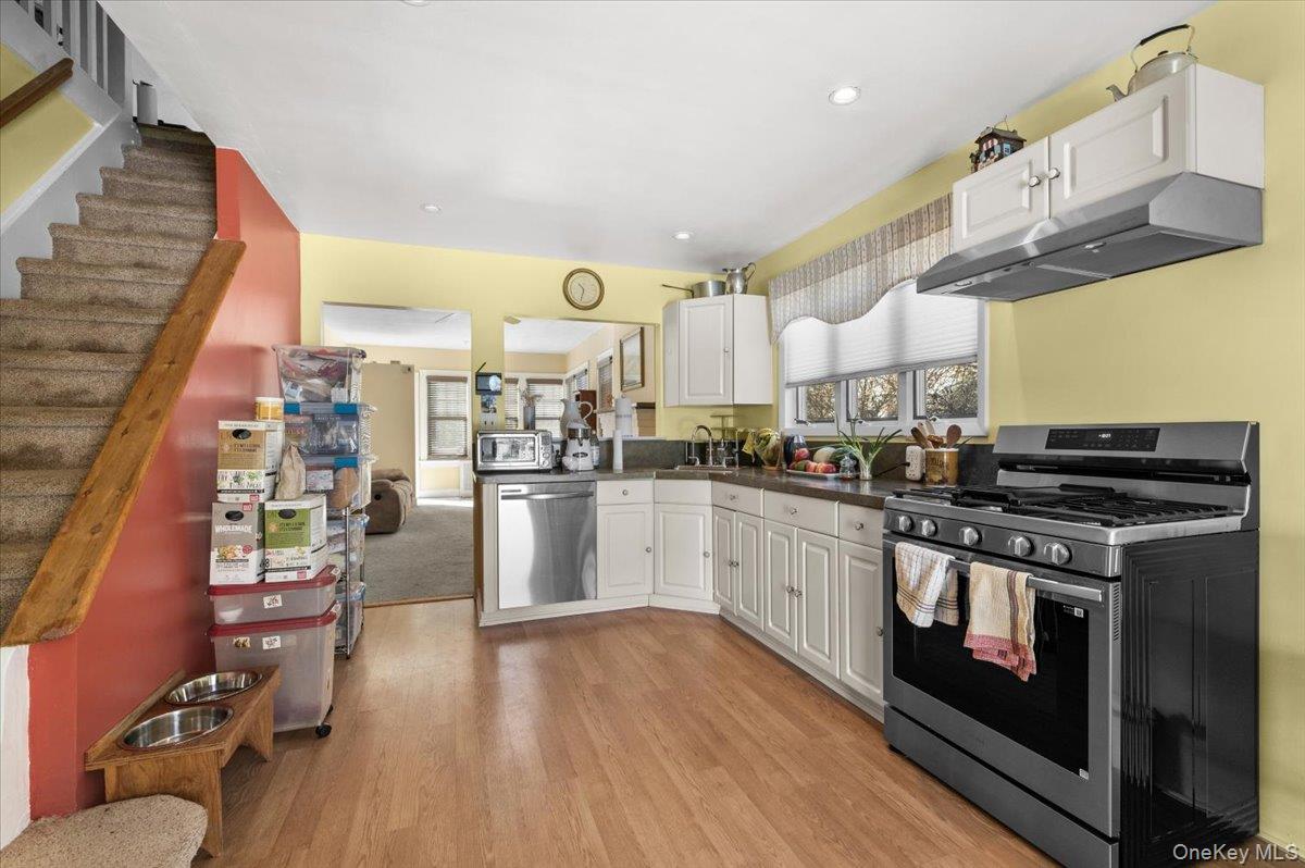 #13 photo, 169 Sterling, Amityville , NY 11701